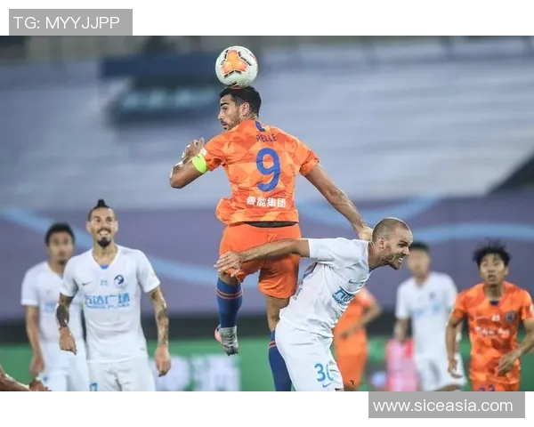 山东鲁能迎战广州富力中超激战再掀高潮球迷期待精彩对决