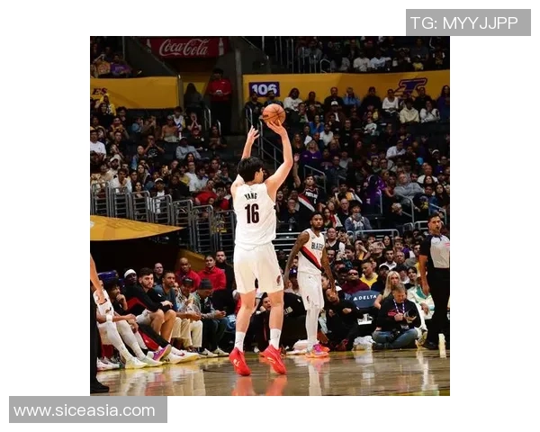 湖人对决开拓者精彩直播回顾及赛后分析8月23日赛事亮点