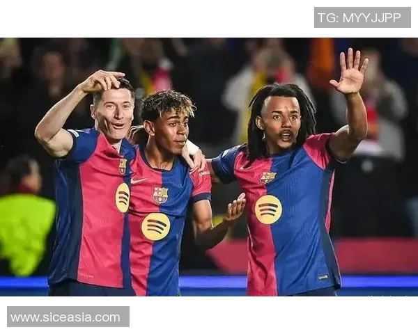 西甲阿拉维斯对阵巴萨精彩下半场比赛录像回顾与分析